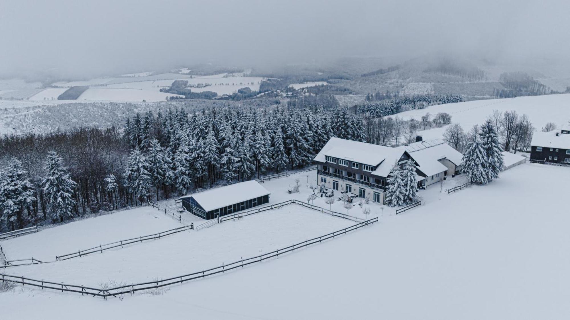 Landhotel Flora & Fauna (Adults Only) Винтерберг Екстериор снимка