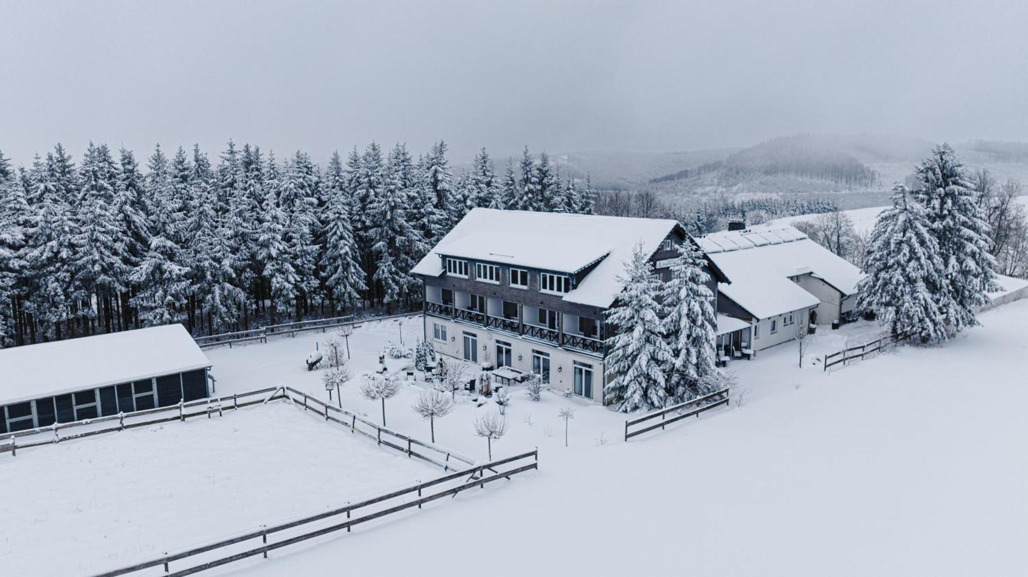 Landhotel Flora & Fauna (Adults Only) Винтерберг Екстериор снимка